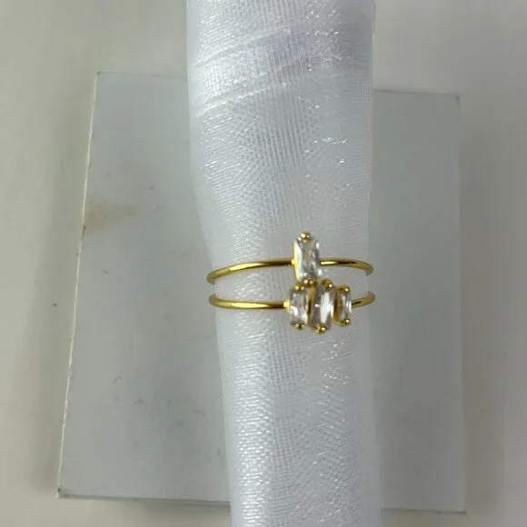 18K Gold Plated Gorjana Amara Ring Set of 2 Size 8 - Picture 2 of 5